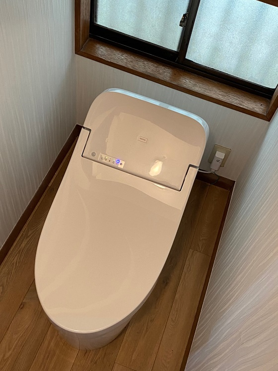 Toilet、交換工事